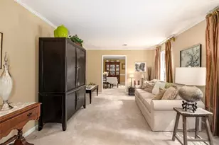 2267 Oxbow Cir, Tucker, GA 30087 - Photo 8