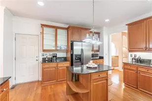 5035 Highland Lake Dr, Atlanta, GA 30349 - Photo 8