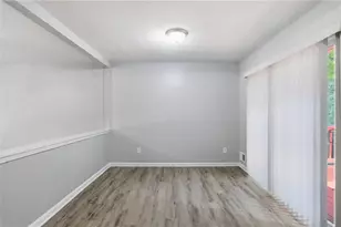 8862 Raven Dr, Jonesboro, GA 30238 - Photo 14