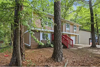 8862 Raven Drive, Jonesboro, GA 30238 - Photo 2