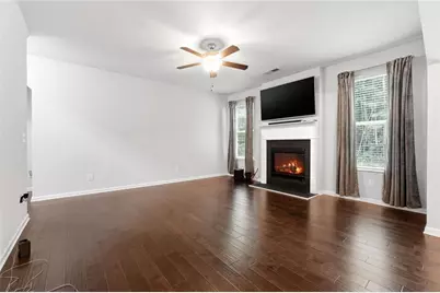 697 Rockingham Drive, Lithia Springs, GA 30122 - Photo 8