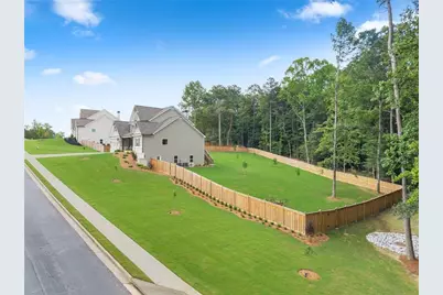1081 Holly Drive, Loganville, GA 30052 - Photo 28
