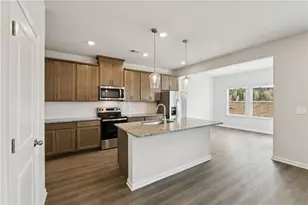 2801 Manor Dr, College Park, GA 30337 - Photo 10