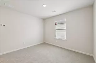 2801 Manor Dr, College Park, GA 30337 - Photo 12