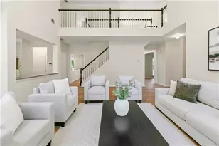 12350 Clairmonte Ave, Alpharetta, GA 30009 - Photo 4