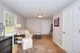 211 Mobley Cir, Monroe, GA 30655 - Photo 12