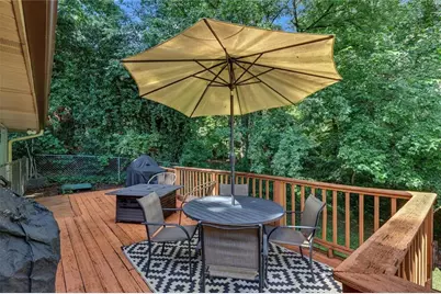 1095 Latham Road, Decatur, GA 30033 - Photo 30