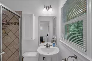 1095 Latham Rd, Decatur, GA 30033 - Photo 8
