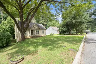 2119 Mulberry St, East Point, GA 30344 - Photo 2