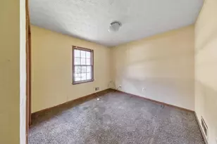 921 Curry Cir SE, Conyers, GA 30094 - Photo 18