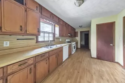 921 Curry Circle SE, Conyers, GA 30094 - Photo 8