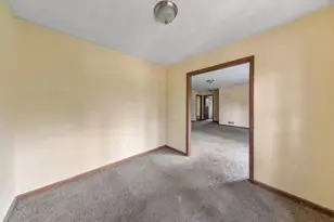 921 Curry Cir SE, Conyers, GA 30094 - Photo 6
