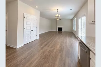 515 McGinnis Circle, Calhoun, GA 30701 - Photo 6