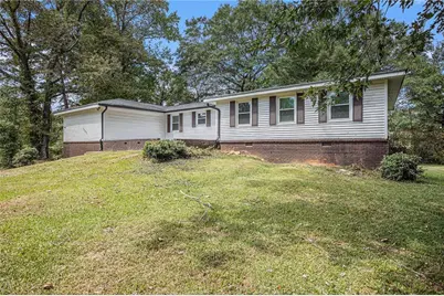 3660 Eagle Woods Circle, Lithonia, GA 30038 - Photo 2