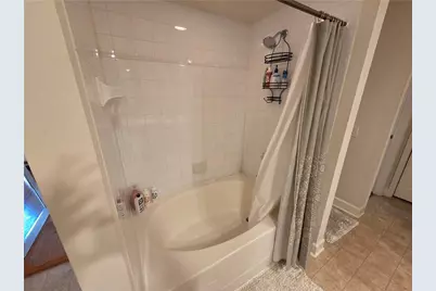 3777 Peachtree Road NE #1035, Atlanta, GA 30319 - Photo 18