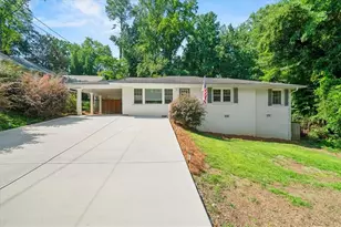 31 W Belle Isle Rd, Sandy Springs, GA 30342 - Photo 1