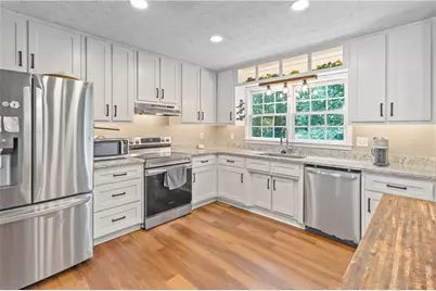 1476 Chateau Circle, Lawrenceville, GA 30043 - Photo 8