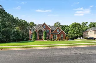 1825 Regents Way, Conyers, GA 30094 - Photo 2