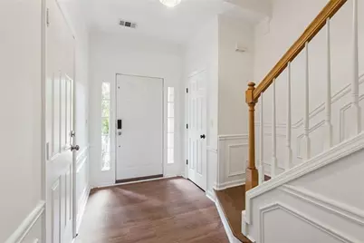 5136 Manerdale Drive, Atlanta, GA 30339 - Photo 4