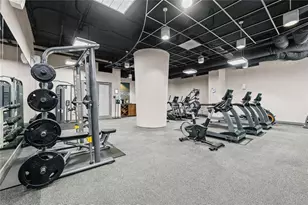 3338 Peachtree Rd NE, Atlanta, GA 30326 - Photo 36