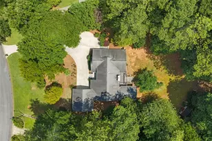 805 Pinehurst Dr, Woodstock, GA 30188 - Photo 38