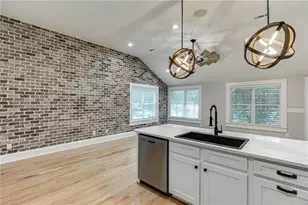 75 Cherry St, Lawrenceville, GA 30046 - Photo 16