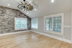 75 Cherry St, Lawrenceville, GA 30046 - Photo 8