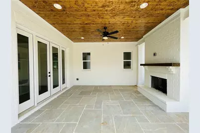 212 Suwanee Avenue, Suwanee, GA 30024 - Photo 12