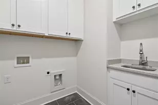212 Suwanee Ave, Suwanee, GA 30024 - Photo 24