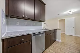 120 Granville Ct, Atlanta, GA 30328 - Photo 12