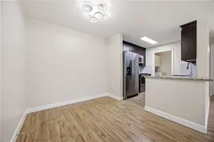 120 Granville Ct, Atlanta, GA 30328 - Photo 8