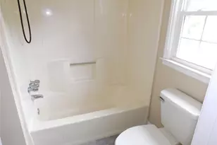 192 High Creek Dr, Roswell, GA 30076 - Photo 20
