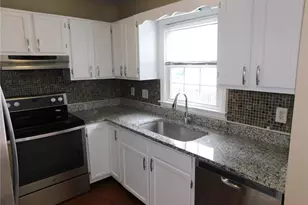 192 High Creek Dr, Roswell, GA 30076 - Photo 14