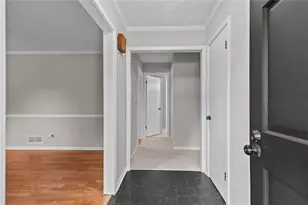 5087 Timber Ridge Ct, Stone Mountain, GA 30087 - Photo 2