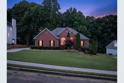 1270 Harvest Lane, Hoschton, GA 30548 - Photo 4