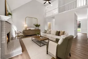 1050 San Lacinto Ln, Lawrenceville, GA 30043 - Photo 2