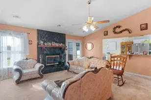 109 Summerfield Dr, McDonough, GA 30253 - Photo 4