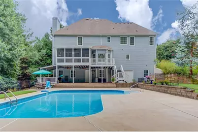 818 Oak Ridge Terrace, Loganville, GA 30052 - Photo 2