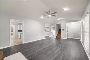 310 Timber Laurel Ln, Lawrenceville, GA 30043 - Photo 12