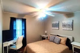 2641 Acadia St, Atlanta, GA 30344 - Photo 8