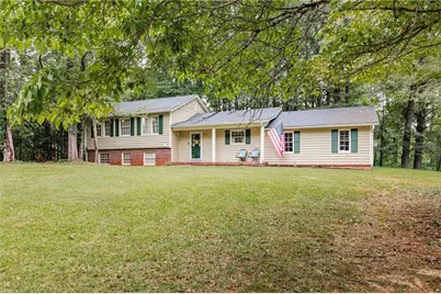 2762 Shetland Lane NW, Kennesaw, GA 30152 - Photo 2
