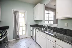 6476 Portside Way, Flowery Branch, GA 30542 - Photo 8