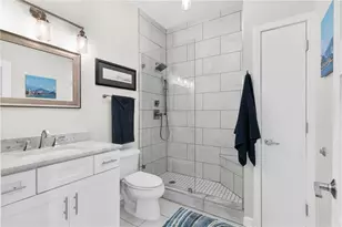 560 Dutch Valley Rd NE, Atlanta, GA 30324 - Photo 24