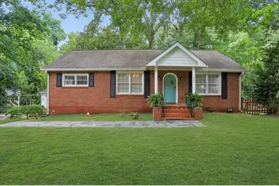 980 Brookdale Drive, East Point, GA 30344 - Photo 1
