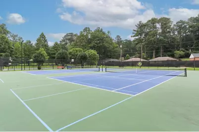 980 Brookdale Drive, East Point, GA 30344 - Photo 8