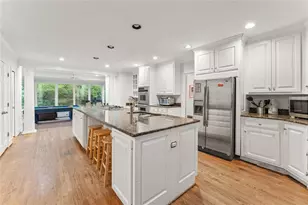 2986 Mornington Dr NW, Atlanta, GA 30327 - Photo 10