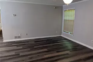 2936 Parc Lorraine, Lithonia, GA 30038 - Photo 2