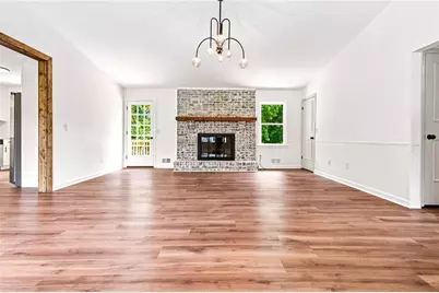 549 Rivercrest Drive, Woodstock, GA 30188 - Photo 4