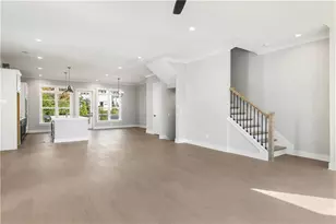2035 Parkside Ln, Roswell, GA 30076 - Photo 8