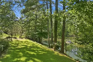 2040 Shallowford Park Manor, Roswell, GA 30075 - Photo 6